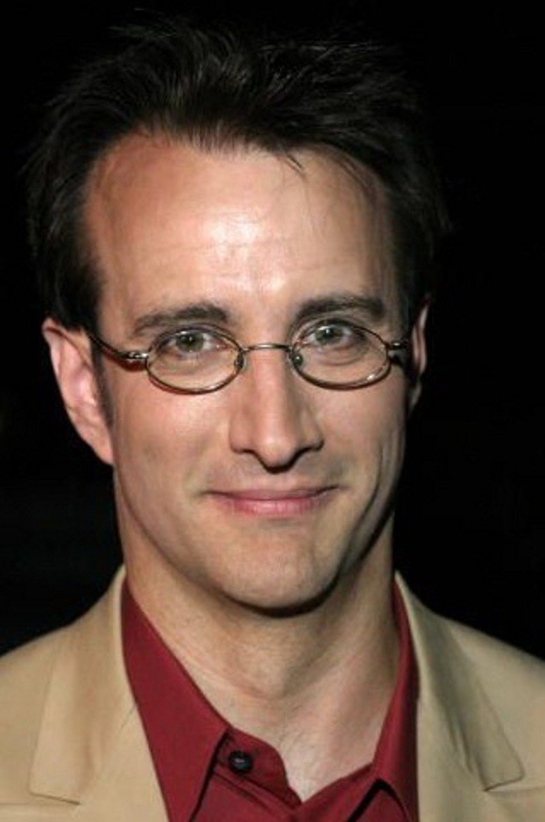 Bronson Pinchot : Photo officielle