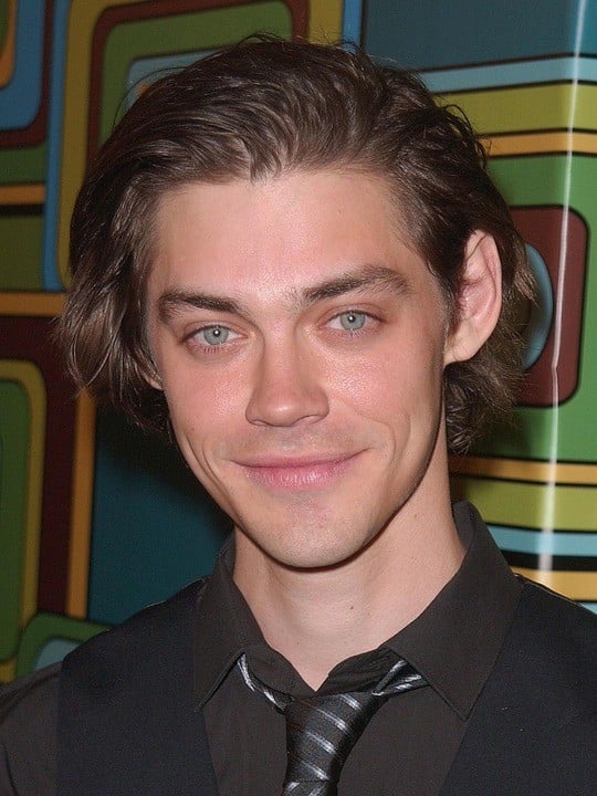 Tom Payne : Photo officielle