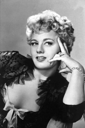 Shelley Winters : Photo officielle