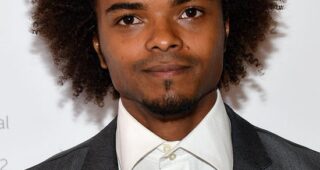 Eka Darville : Photo officielle