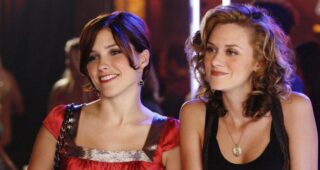 Hilarie Burton : photo, Sophia Bush