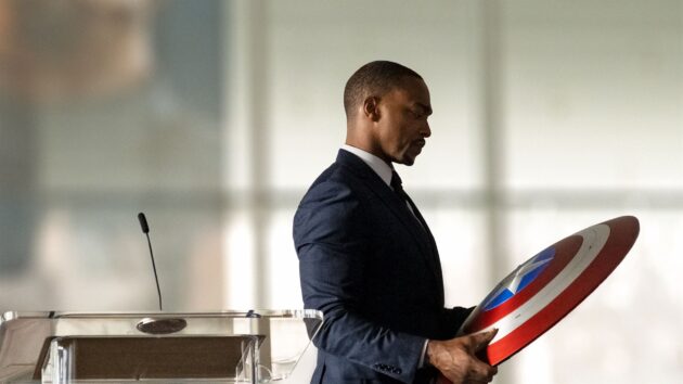 Falcon et le Soldat de l'Hiver : photo, Anthony Mackie