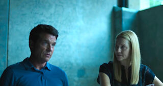 photo, Jason Bateman, Laura Linney