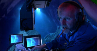 Aliens of the Deep : photo, James Cameron