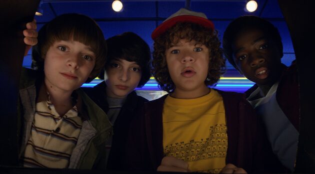 Stranger Things : photo, Noah Schnapp, Finn Wolfhard, Gaten Matarazzo, Caleb McLaughlin